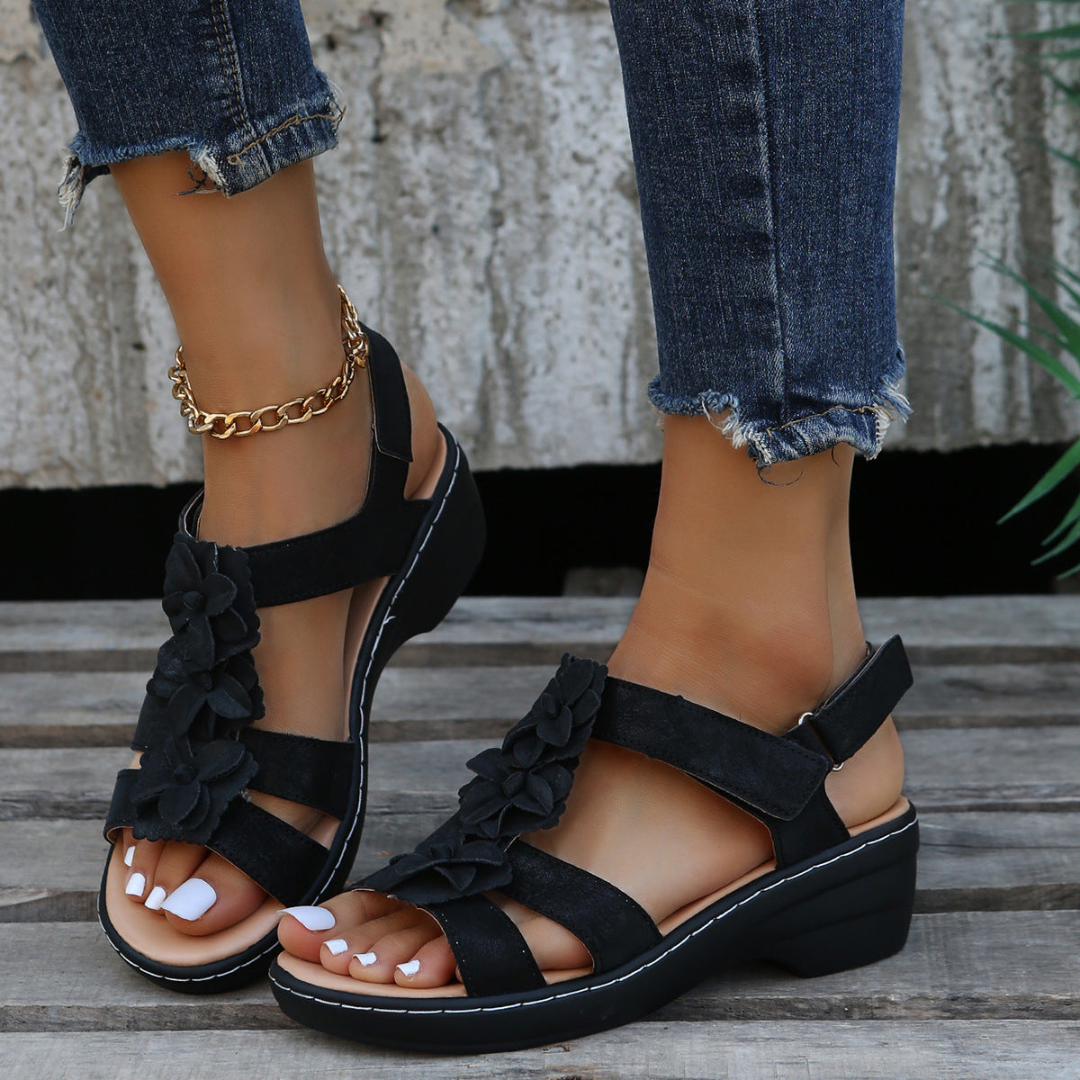 🔥 Sandalias ortopédicas de plataforma con estampado floral para mujer (verano) — Soporte para el arco — Diseño ergonómico — Ligeras y sin dolor en cada paso ✅