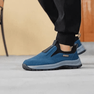 FOUNNE® 【🔥Oferta especial de hoy: 60% de descuento🎁】👞Zapatos ortopédicos de gamuza para hombre ✅ Alivian el dolor de pies ✅ Soporte para el arco: comodidad durante todo el día👟（副本）