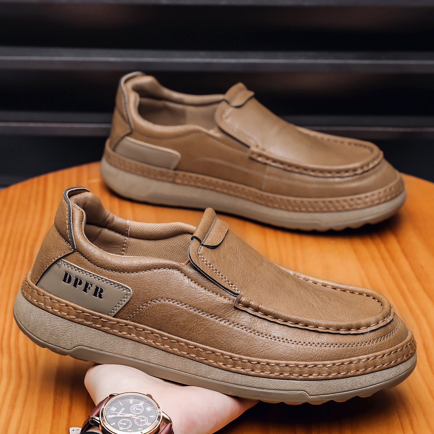 Zapatos ortopédicos FOUNNE® 🔥50% de descuento🎁: Fabricados con cuero genuino de vaca australiana 🐂, comodidad durante todo el día.