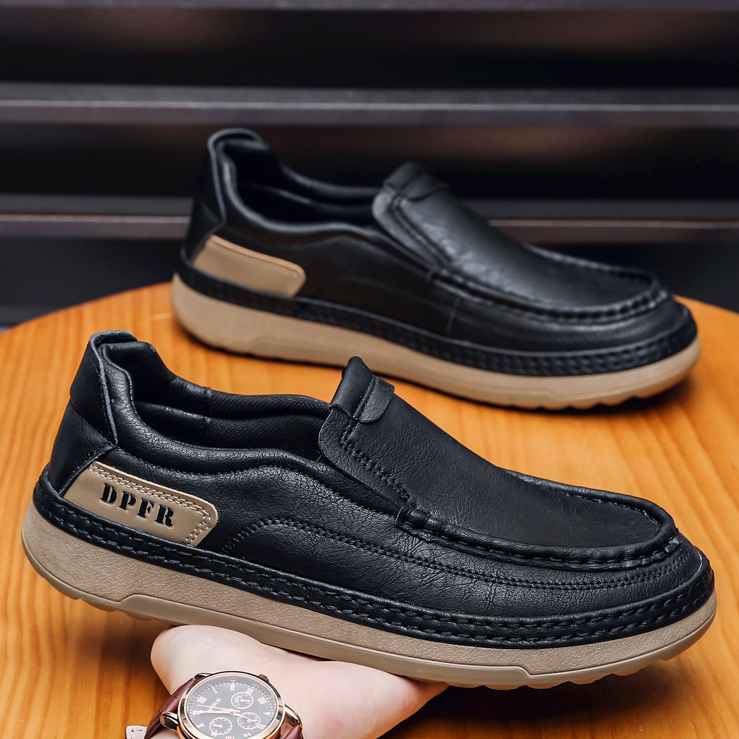 Zapatos ortopédicos FOUNNE® 🔥50% de descuento🎁: Fabricados con cuero genuino de vaca australiana 🐂, comodidad durante todo el día.