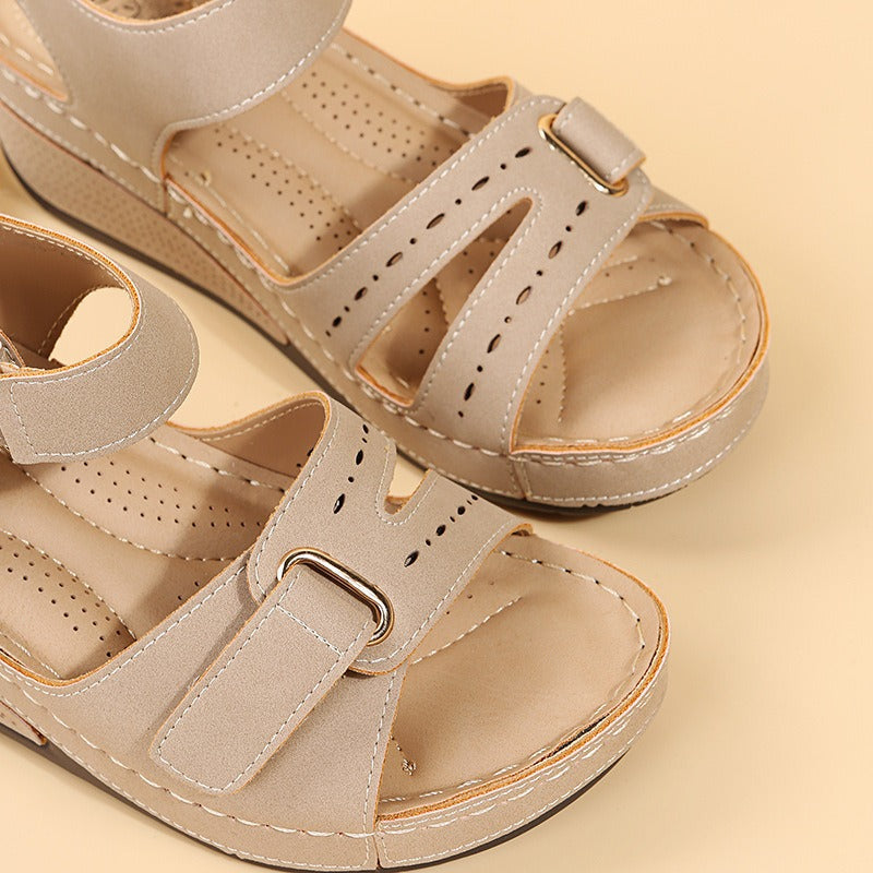 Zapatos ortopédicos FOUNNE® 【🔥50% de descuento hoy🎁】 Las sandalias de verano más populares de Europa👡 | Caminar cómodo y sin dolor | Diseño con soporte para el arco del pie | La elección perfecta para viajar en verano✅